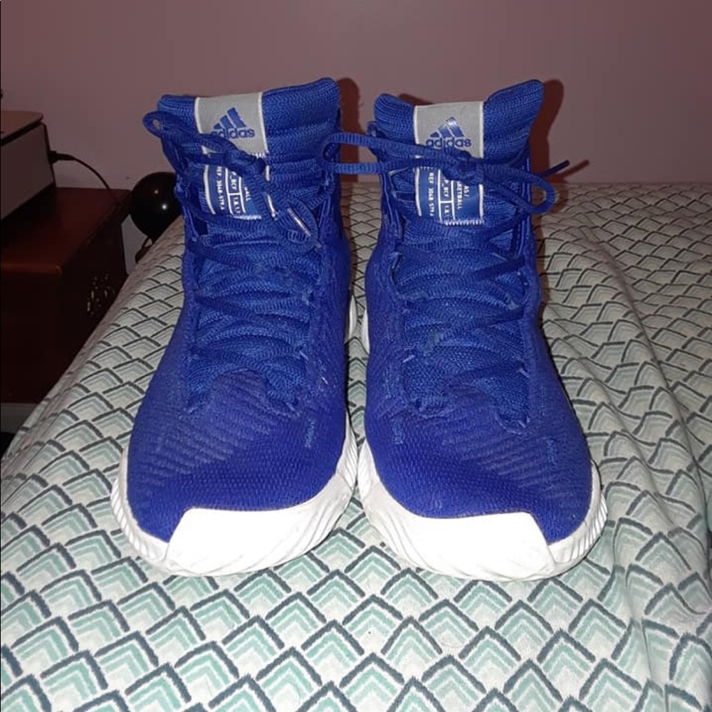 Men’s shoes